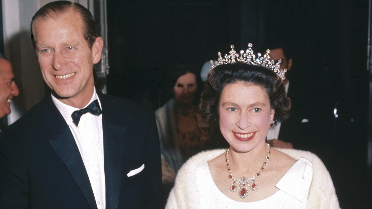 Ilyen gyönyörű menyasszony volt Erzsébet királynő, amikor hozzáment Fülöp herceghez