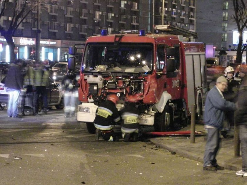 karambol, wypadek, Warszawa, straż pożarna