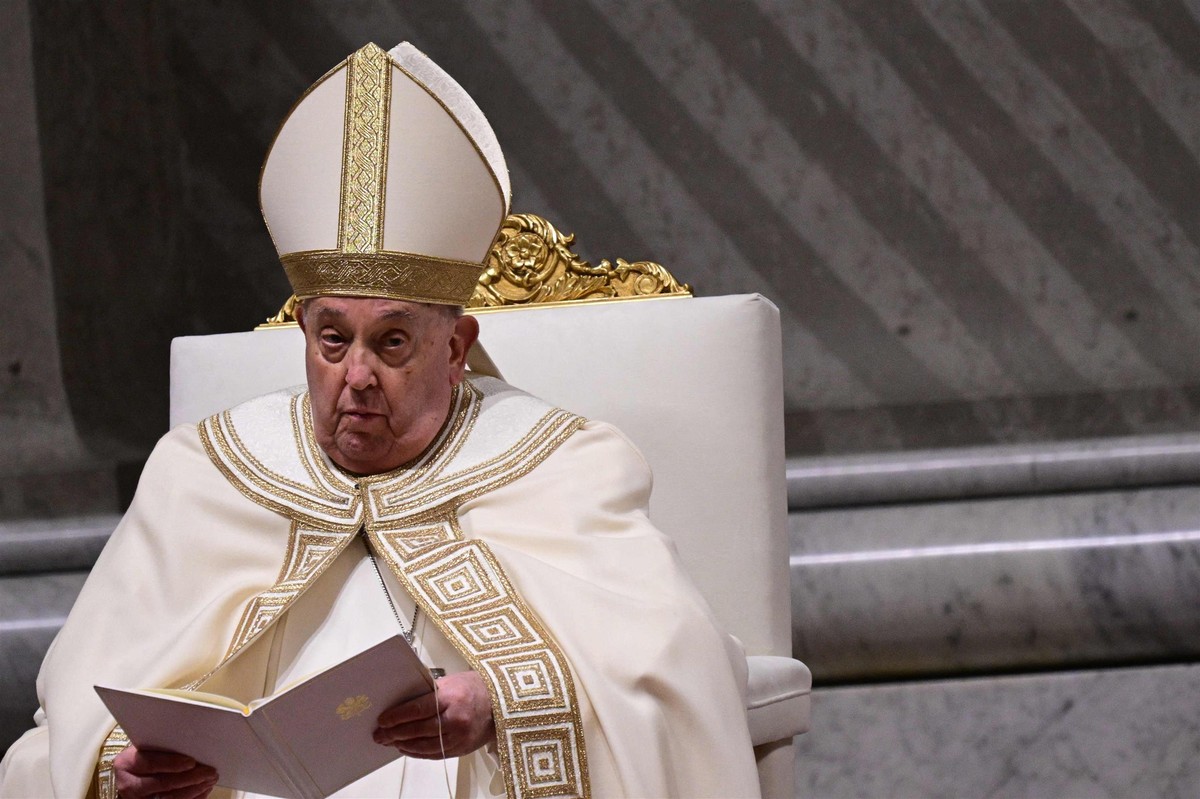 New news about the state of health of Pope Francis. The Vatican talks about « progress »
