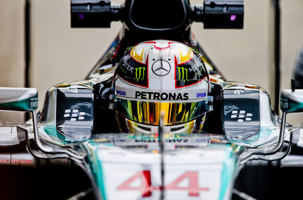 Hamilton najszybszy w kwalifikacjach do wyścigu o Grand Prix Włoch
