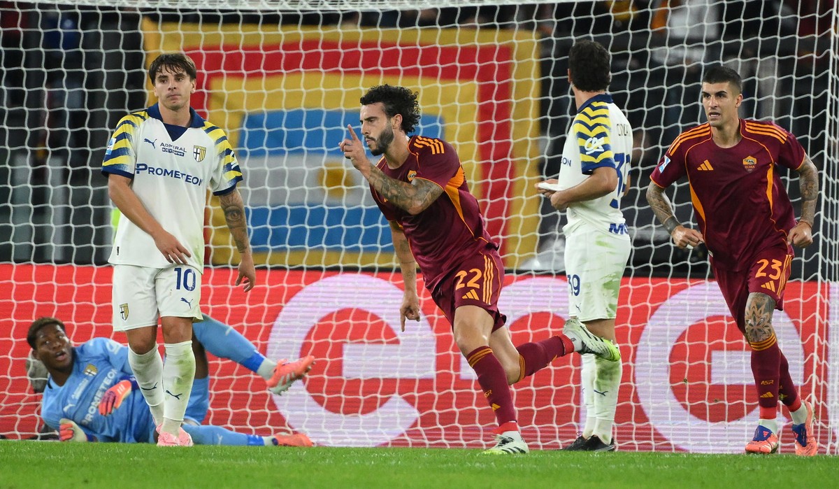 Ziółkowski mecz z Parmą obejrzał z ławki rezerwowych. Roma wiceliderem Serie A