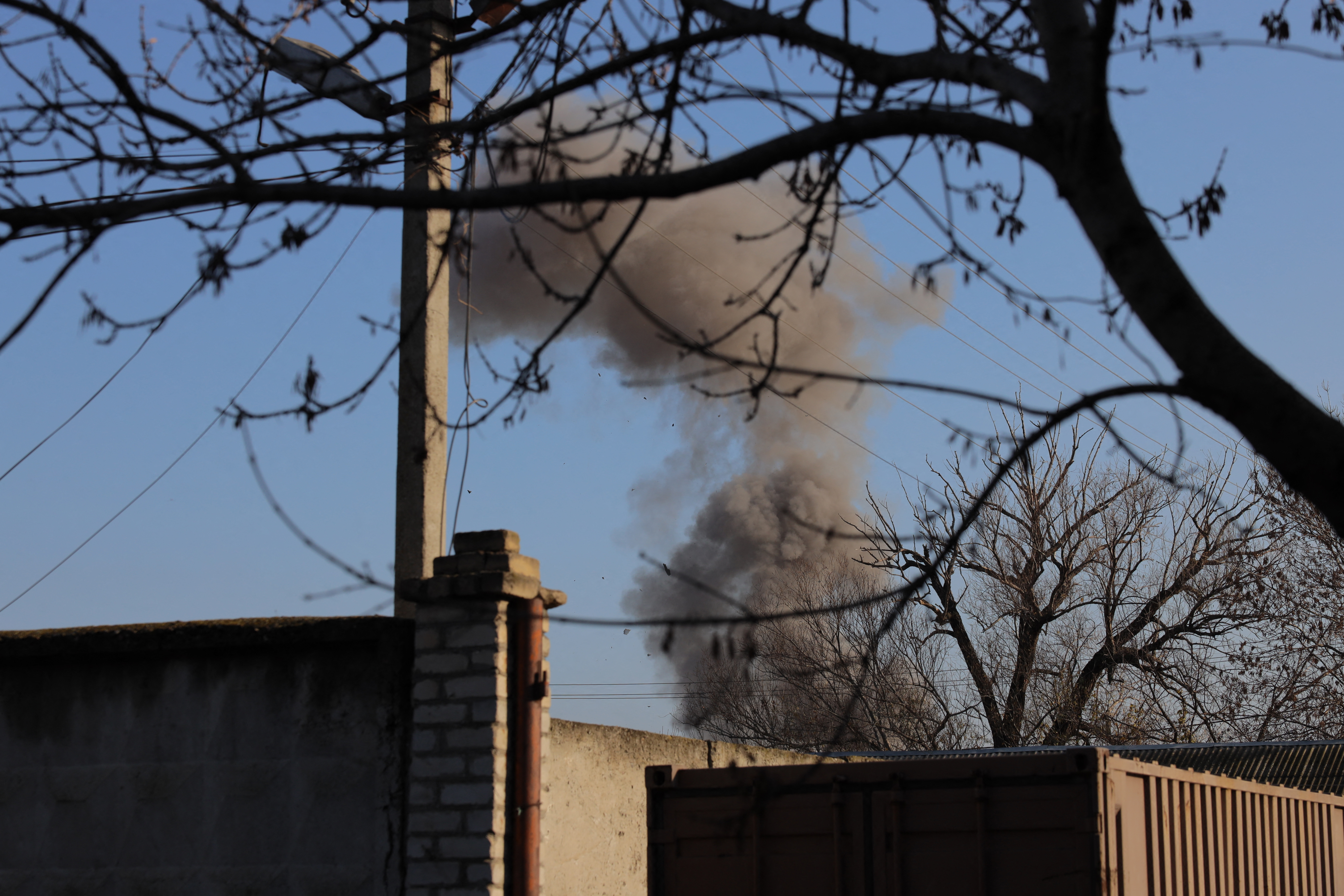 Drohnenangriff auf Hafen bei Odesa: Straßen mit Sonnenblumenöl überflutet