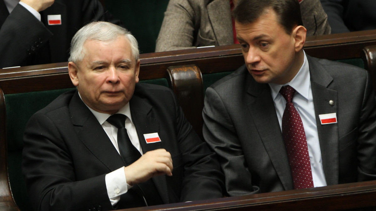 Jarosław Kaczyński i Mariusz Błaszczak,fot.PAP/Bartłomiej Zborowski