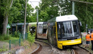 Tramvaj iskočio iz šina u Berlinu
