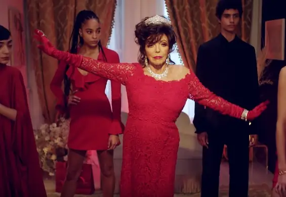 86-letnia Joan Collins w reklamie Valentino. Jej energia zawstydza młodszych