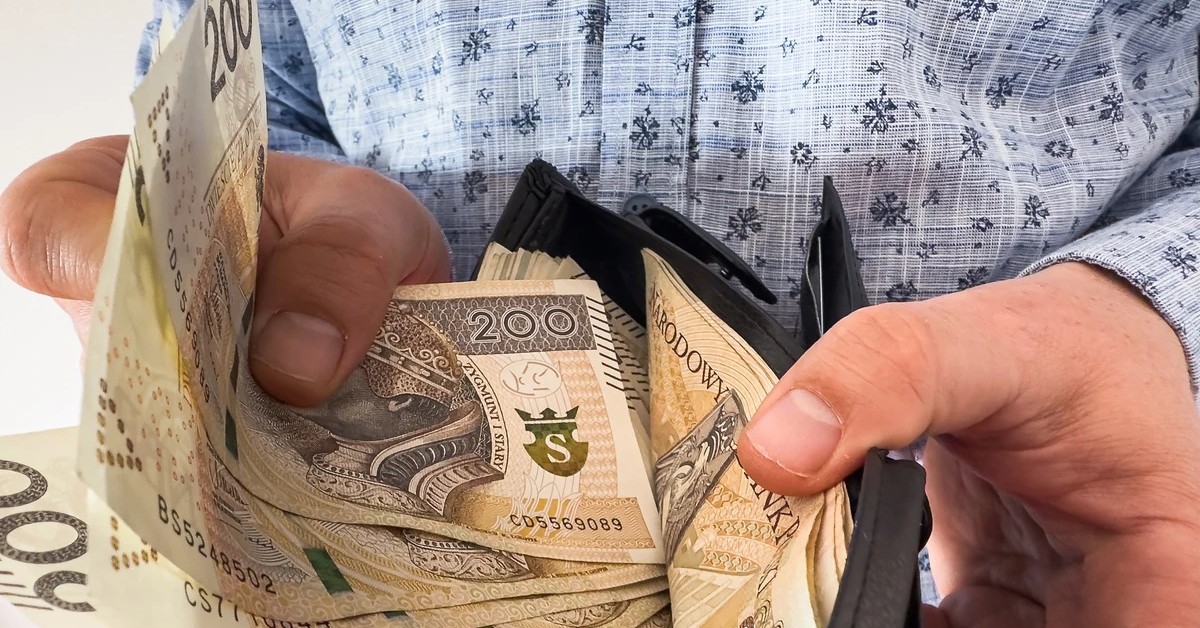 Dają zarobić choćby 16 tysięcy złotych i… biją się o ludzi do pracy. Ten biznes coraz lepiej kręci się w Polsce