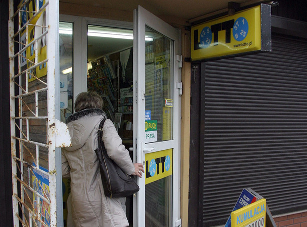 Kupił los na chybił-trafił i trafił. Rekordowa wygrana w Lotto