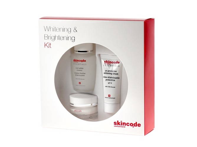 Pomysł na prezent dla kobiety: zestaw kosmetyków