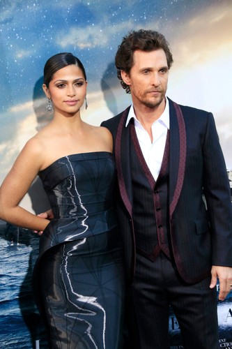 Na premierze nie mogło zabraknąć odtwóry głównej roli: Matthew McConaughey z żoną Camilą Alves