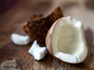 Sprzedawał kokosy na plaży. Dostał 10 tys. euro kary