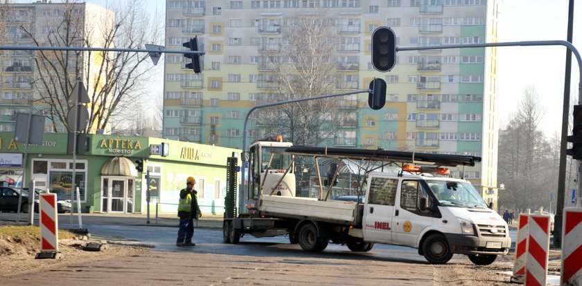 Zamykają kawałek Rojnej