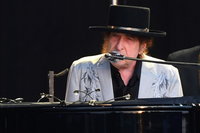 Bob Dylan eladta összes dalát, elképesztő összeget fizethettek érte