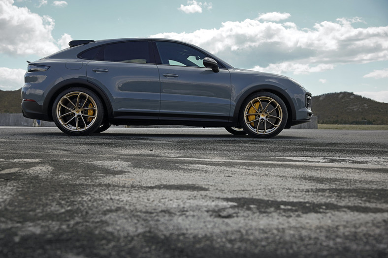 Porsche Cayenne Coupe Turbo GT