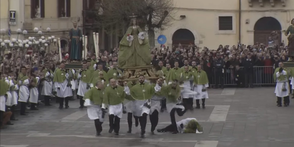 Groźny wypadek podczas wielkanocnej procesji.