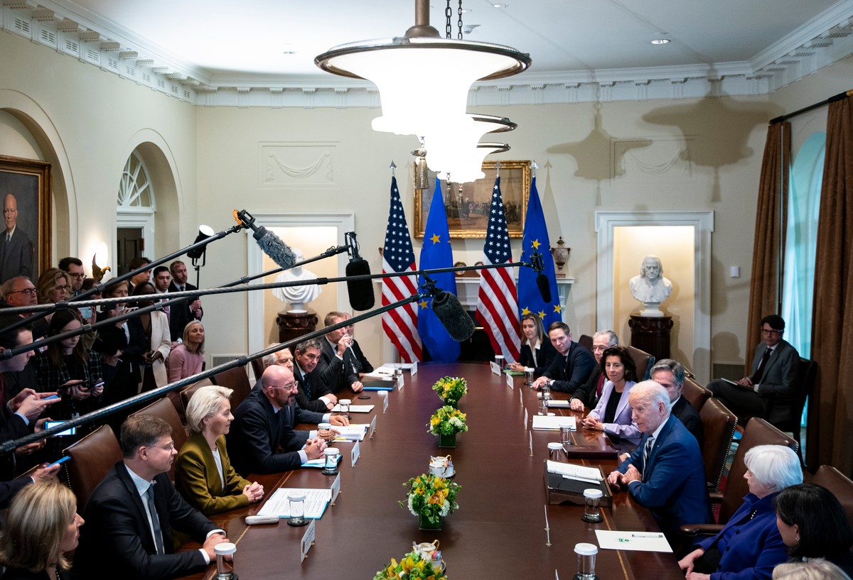 Spotkania w sali gabinetowej Białego Domu w Waszyngtonie, USA, 20 października 2023 r.