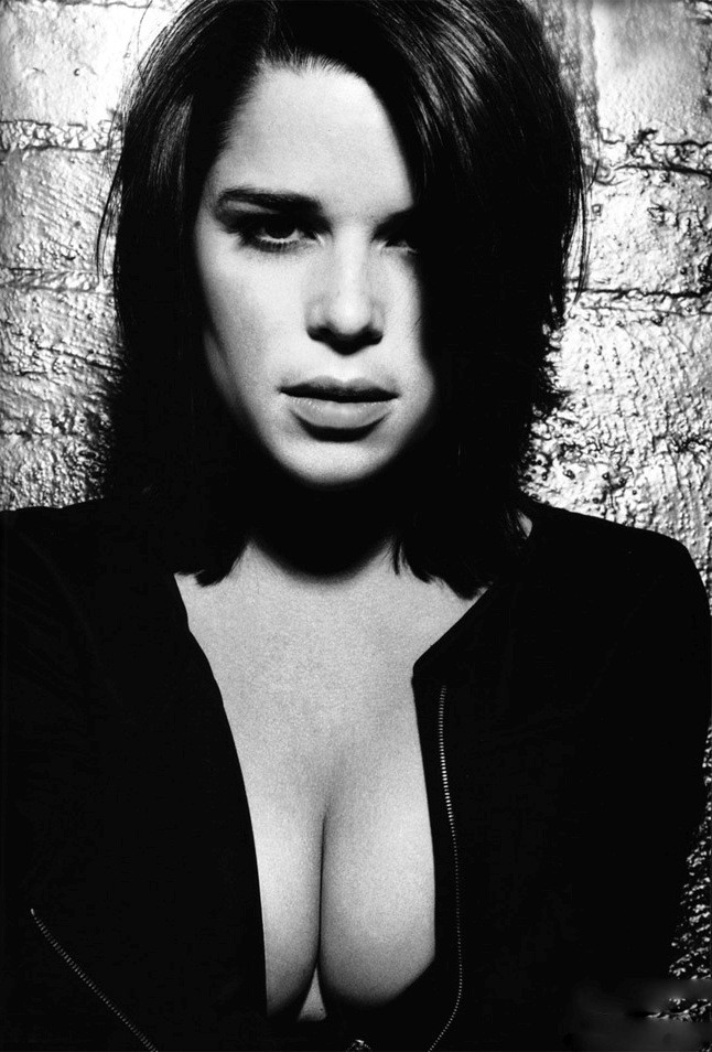 Neve Campbell