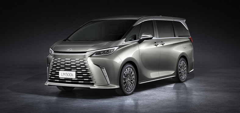 Lexus LM 350h. Ekskluzywny van z Azji debiutuje w Europie