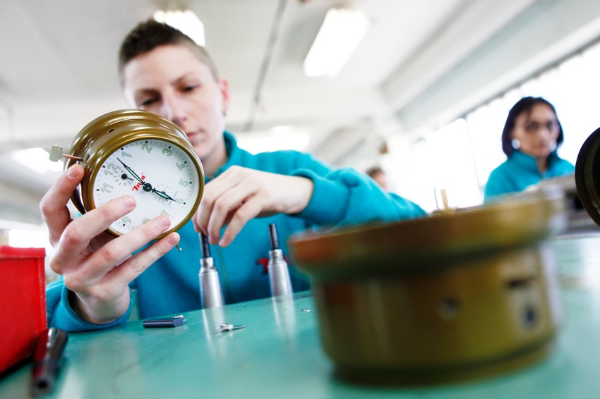 Jedino što može da zaustavi neprijatnu zvonjavu je fizičko kočenje "čekića"