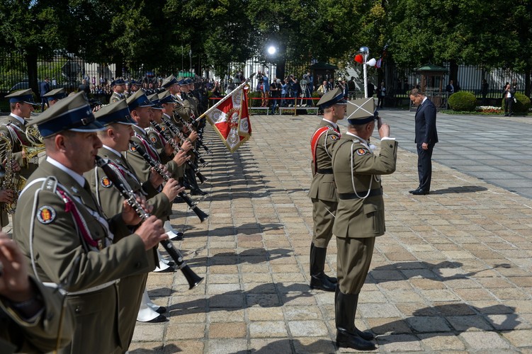 DEFILADA Z OKAZJI ŚWIĘTA WOJSKA POLSKIEGO