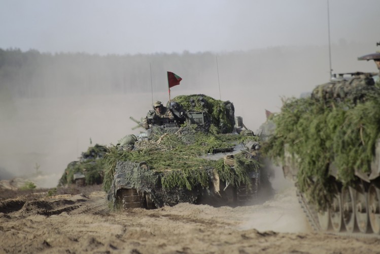 Ćwiczenia w Podbrodziu na Litwie. Transporter opancerzony Marder