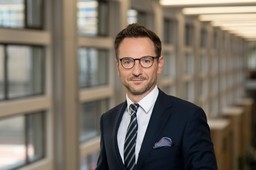 Rząd przyjął projekt o fundacji rodzinnej. Majątek firmy zostanie w jednych rękach