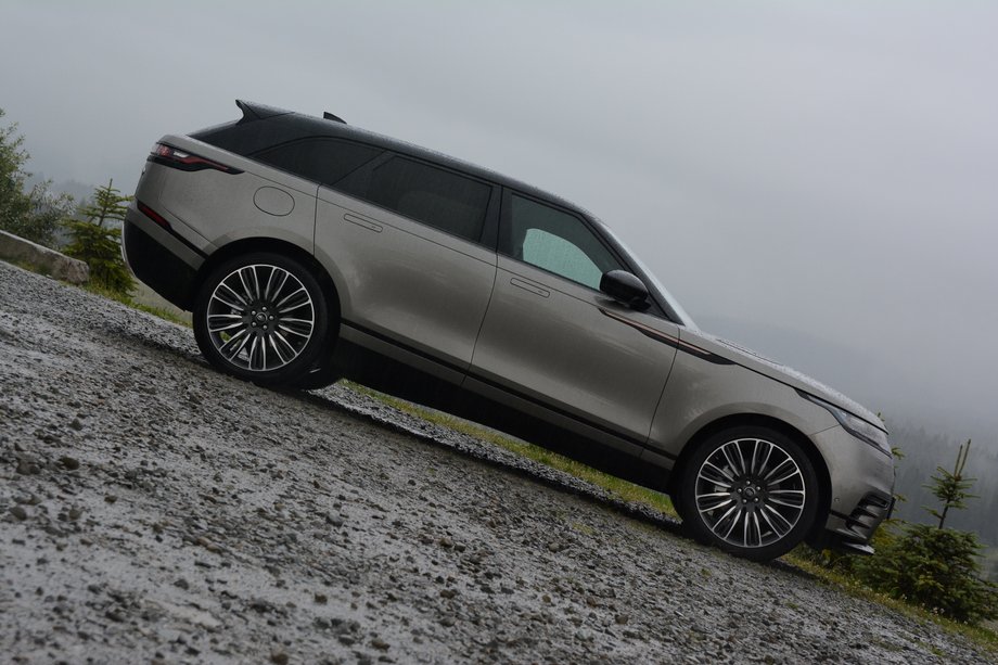 Range Rover Velar – pierwszy test nowego brytyjskiego SUV-a