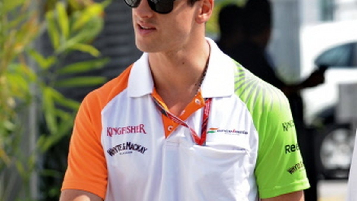 Były kierowca Force India, Adrian Sutil w tym miesiącu stanie przed niemieckim sądem za uszkodzenie ciała jednego z dyrektorów wykonawczych marki Genii Capital, która jest właścicielem teamu Lotus. Niemiecki kierowca uderzył Erica Luksa rozbitym kieliszkiem podczas imprezy w klubie nocnym w Szanghaju, która odbyła się po GP Chin w zeszłym sezonie.