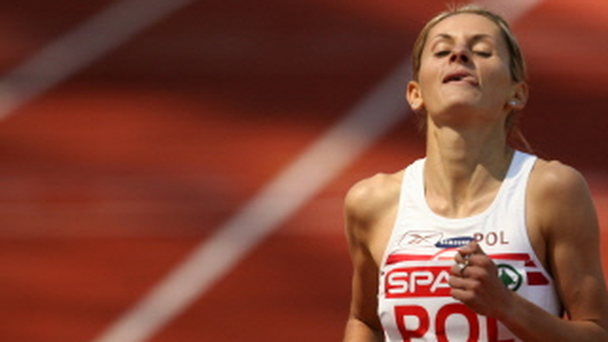 Sylwia Ejdys zajęła szóste miejsce w biegu na 1500 m z czasem 4.09,75 podczas drużynowych mistrzostw Europy w lekkiej atletyce w Sztokholmie. Aż pięć zawodniczek poprawiało swoje najlepsze osiągnięcia w tym sezonie.