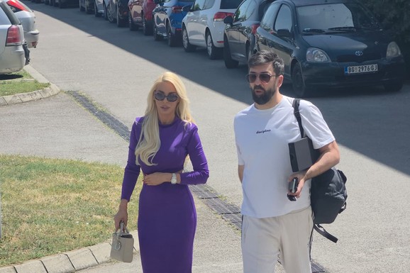 "POSVETIĆU EMISIJU TEORIJAMA ZAVERE RADE MANOJLOVIĆ" Ognjen Amidžić o pevačici i supruzi Mini: Otkrio da li se vraća na posao (VIDEO)