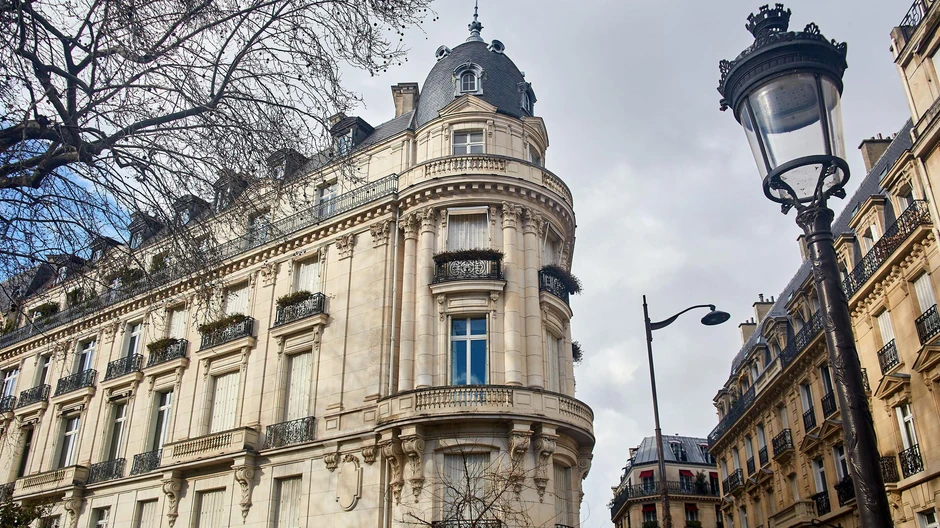 Epstin je upoznao Anju u njegovom velelepnom pariskom stanu blizu Trijumfalne kapije | Foto: Getty Images