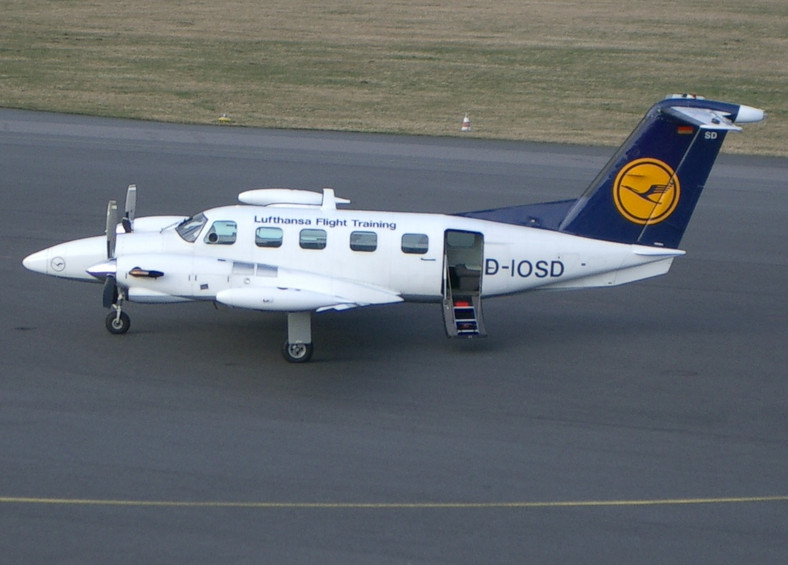Piper 400LS