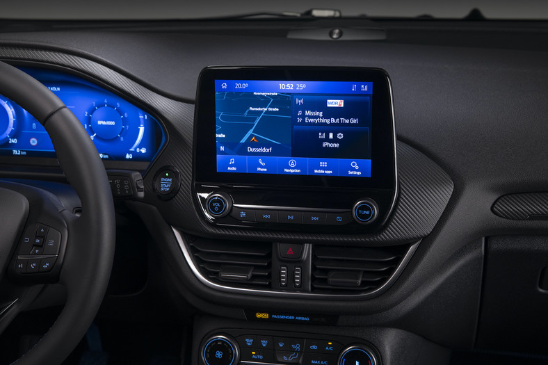 2021 FORD FIESTA STUDIO INTERIOR 17