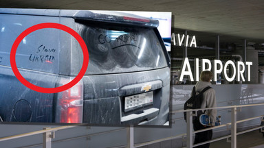 Rosyjski luksusowy SUV z napisem „Slava Ukraini”. O co chodzi?