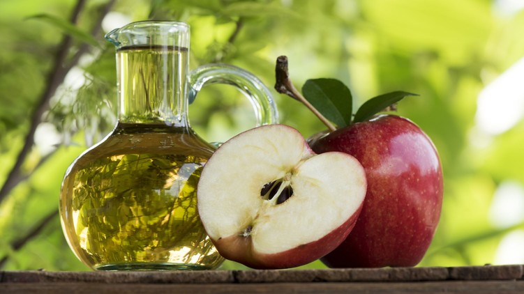 Hogyan kell hasznáni almaecet ráncok májfolt
