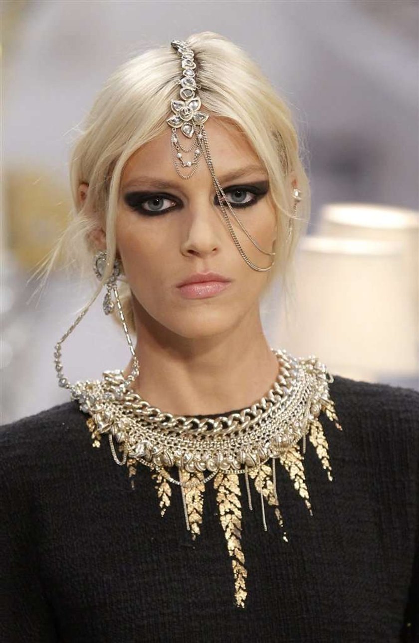 Anja Rubik Zanotti 2012