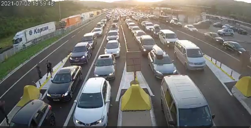 Na Gradini se čeka dva sata