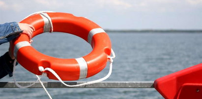 12-latek wypadł z koła i utonął na jeziorze
