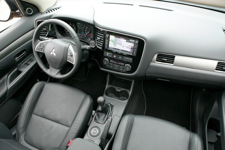 Mitsubishi outlander