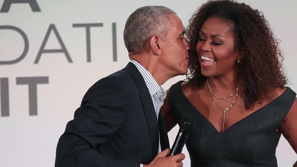 Michelle i Barack Obama w 2019 r.