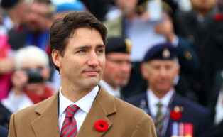 Co wiąże się z wyborami w Kanadzie? Trudeau stoi w obliczu ciężkiej walki