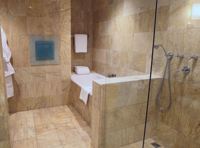 Łazienka w pokoju hotelu Hyatt