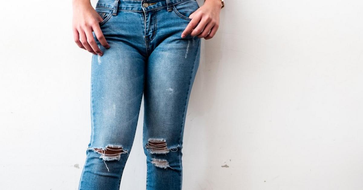 15 ways you're washing your jeans wrong, according to experts ...