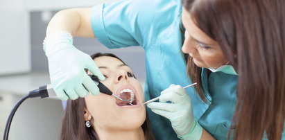 Jakimi chorobami można zarazić się u dentysty?