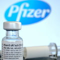 Bloomberg: Omikron obniża szacunki sprzedaży szczepionek 
