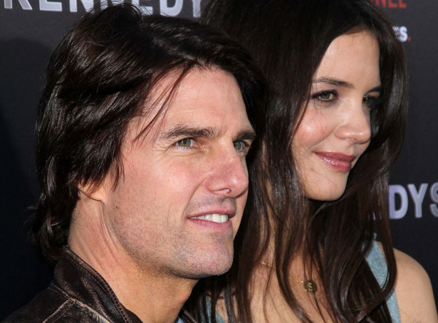 Katie Holmes i Tom Cruise szykują się do prawdziwej wojny o Suri