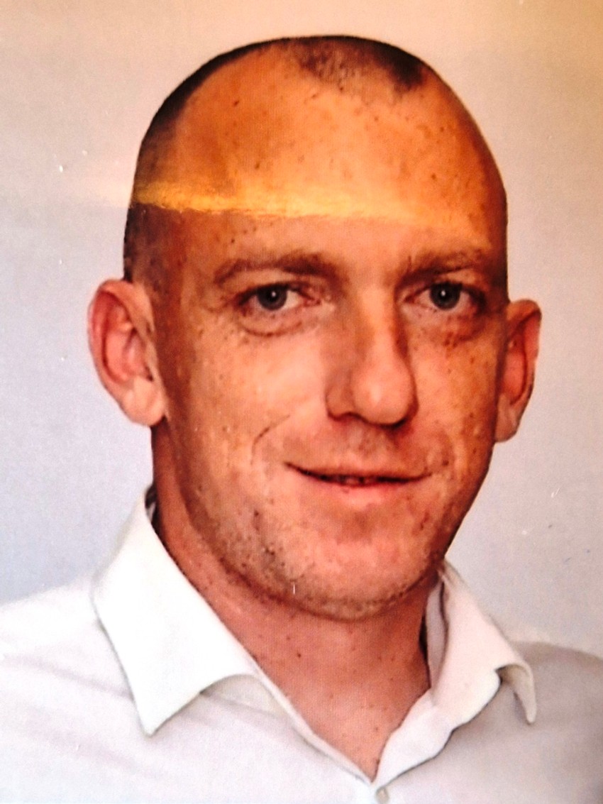 Ne izlazeći iz kome, Selaković je preminuo 23 dana nakon stomatološke intervencije