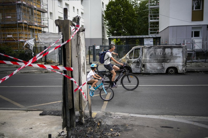 Zniszczone ulice Colombes