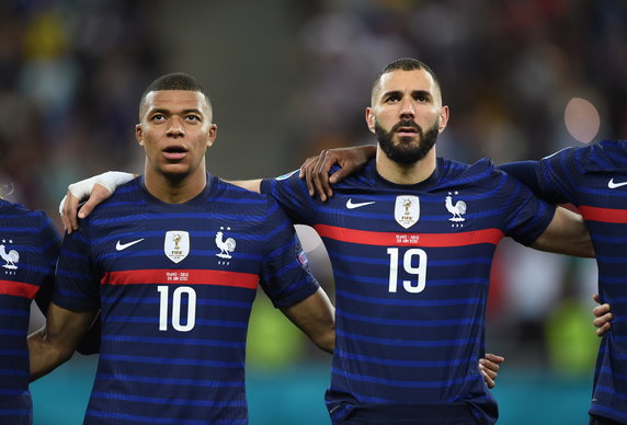 Kylian Mbappe, Karim Benzema (Francja)