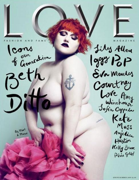 Beth Ditto z zespołu Gossip pozuje nago