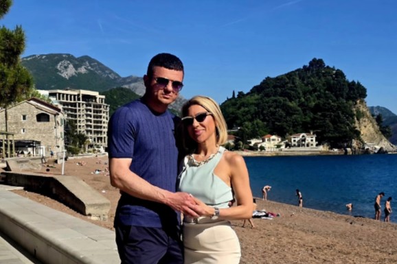 "NE SAMO U KREVETU, NEGO I NA PARKINGU" Jovana Jeremić se prilepila uz dečka, Tigar sve snimio: "Vidite šta mi radi moja žena" (VIDEO)